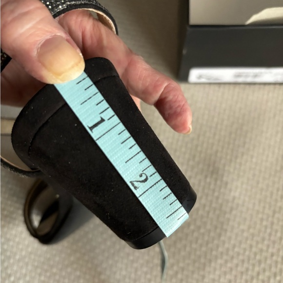 Dress Sandels - Picture 15 of 16